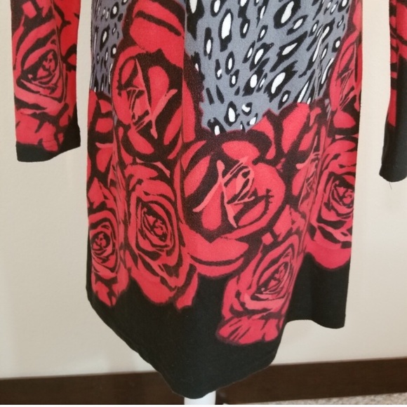 Dress - Picture 3 of 5